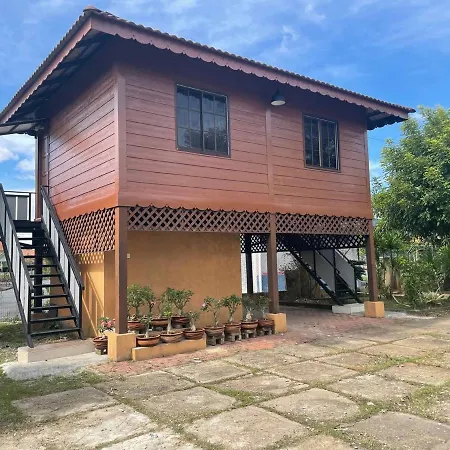 Alor Lanchang Roomstay Arau Exterior photo